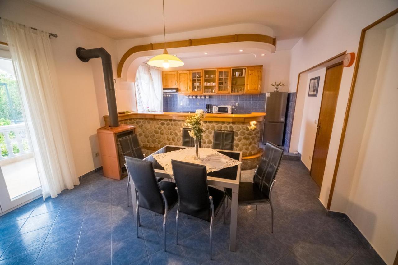 Apartman Bilac Vodice Bagian luar foto