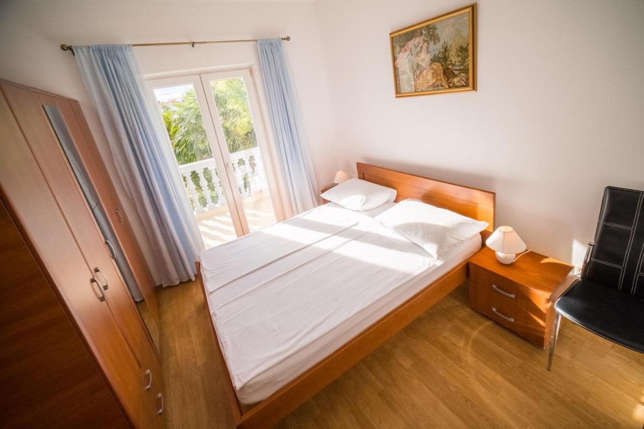 Apartman Bilac Vodice Bagian luar foto