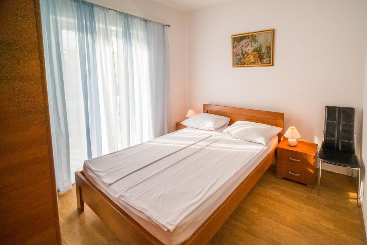 Apartman Bilac Vodice Bagian luar foto