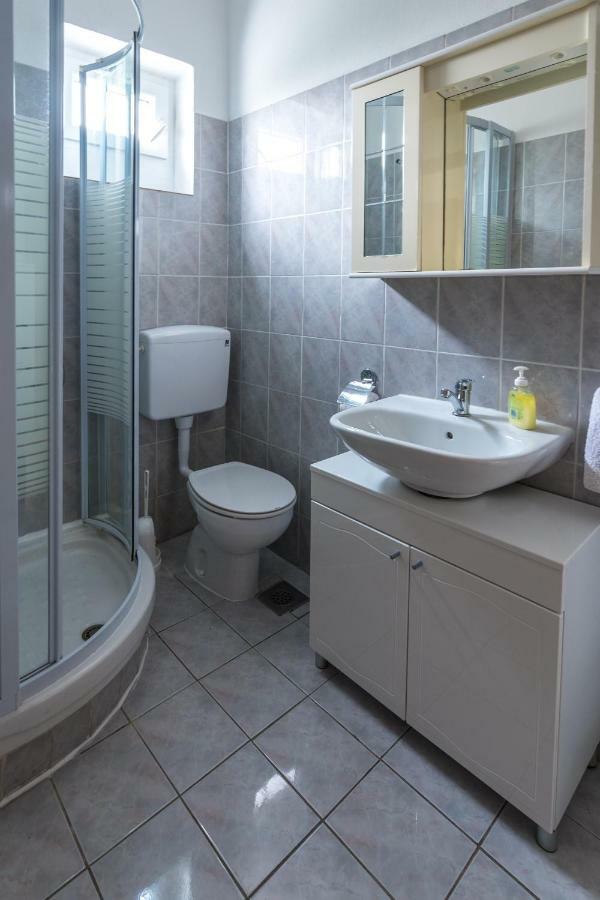 Apartman Bilac Vodice Bagian luar foto