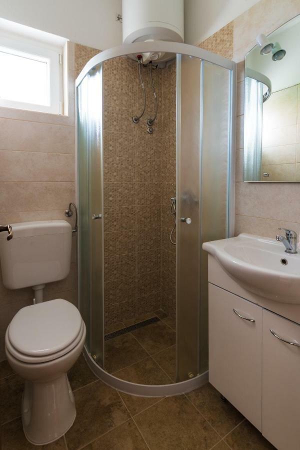 Apartman Bilac Vodice Bagian luar foto